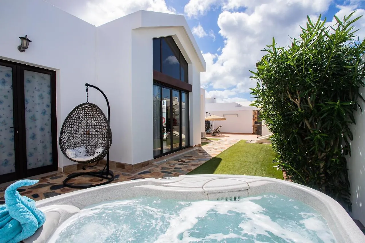 Вилла Casa Maurizio - Heated Pool, Hot Tub & Hammam Коста Бланка